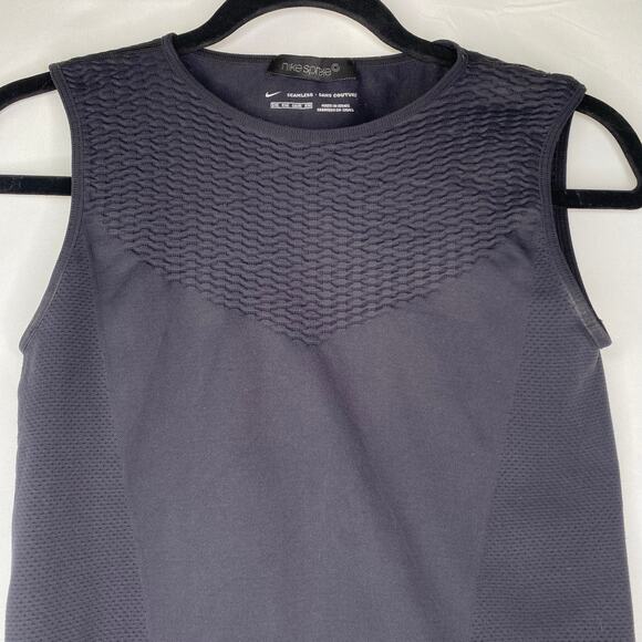 Nike Sphere Black Seamless Compression Training Sleeveless Top Size Small - Picture 4 of 9